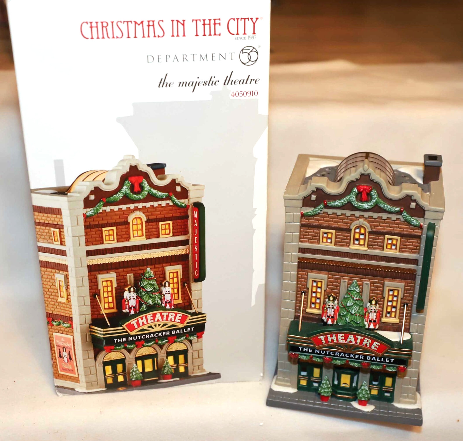 DEPT 56 THE MAJESTIC THEATRE 4050910 CHRISTMAS IN THE CITY CIC DEPARTMENT