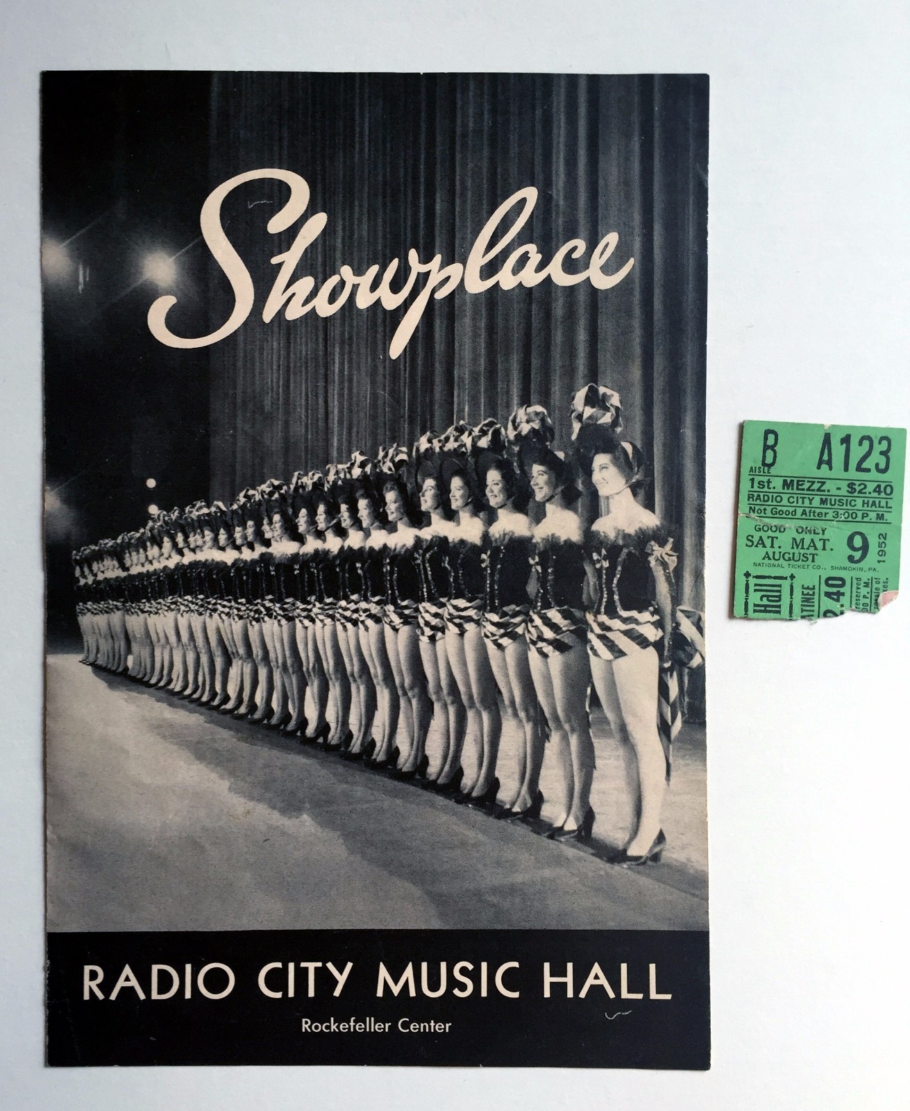 1952 Radio City Music Hall New York Theater Program Ivanhoe w/ Elizabeth Taylor