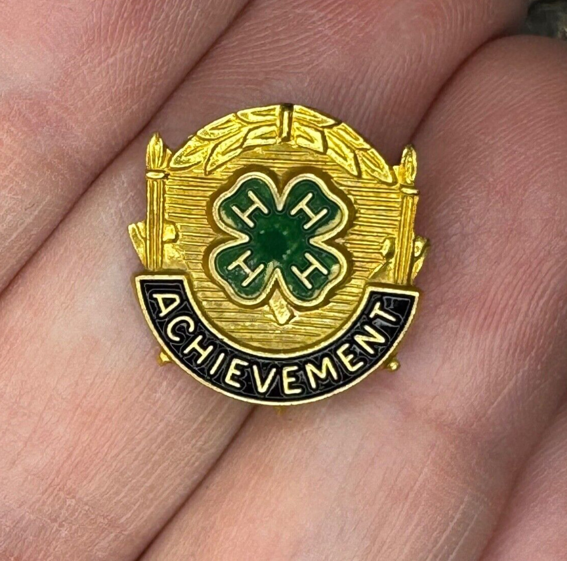 Vintage 4-H Achievement Pin Ford Motor Co. Award Medal 4H NOS