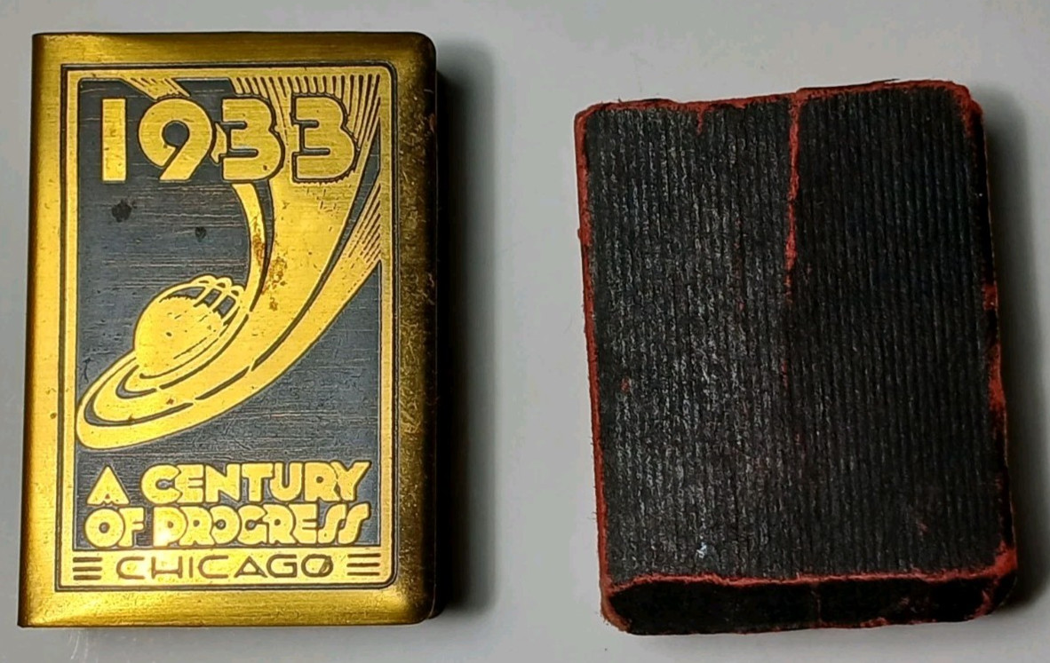 VINTAGE RARE MINI BIBLE HOLDER 1933 WORLDS FAIR CHICAGO A CENTURY OF PROGRESS