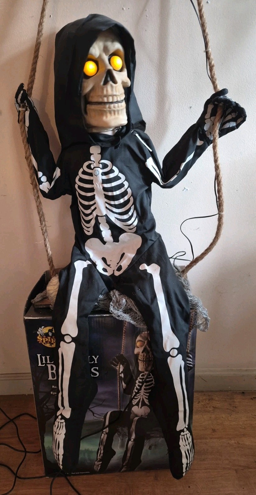 Lil Skelly Bones Swinging Spirit Halloween w/box Fully Functional USED Read Desc