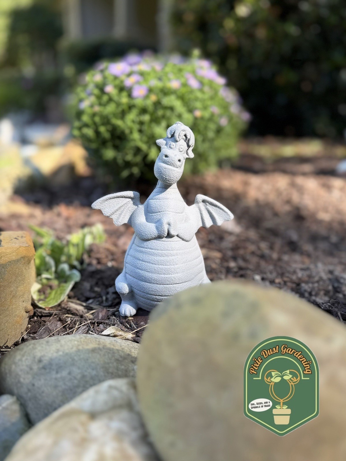 Elliott Disney Garden Statue - Flower Decor Parks Outdoor Pete’s Dragon Gift