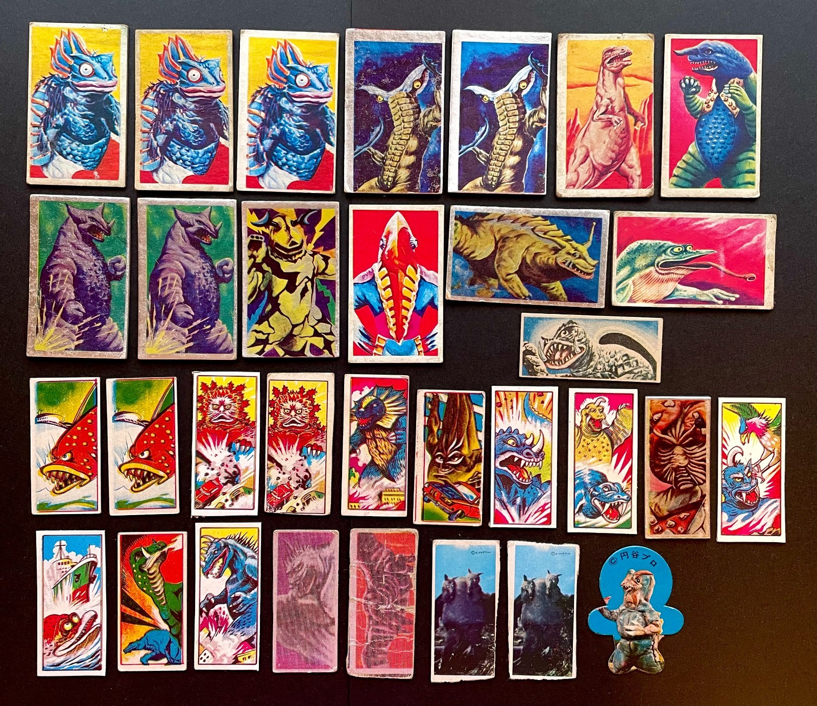 Lot of 32 Kaiju Monster Alien Japanese Menko cards vintage Godzilla vintage B2