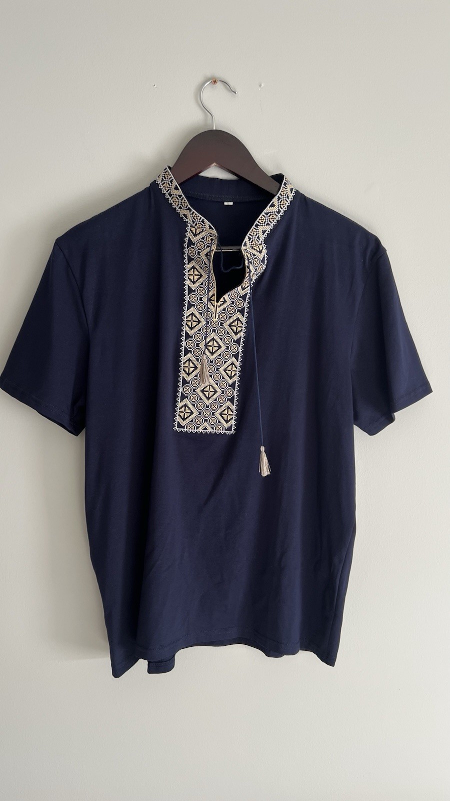 Ukrainian Vyshyvanka Men's navy blue  t shirt  M Geometric Embroidery