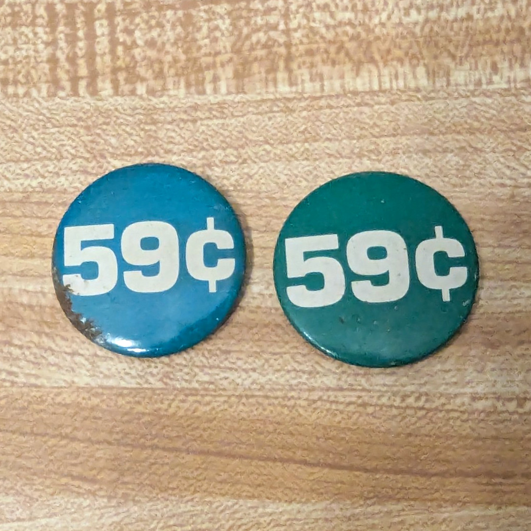 Vintage 59¢ 1970s Women\'s Rights Pay Gap Pin Back Buttons Lot Of 2
