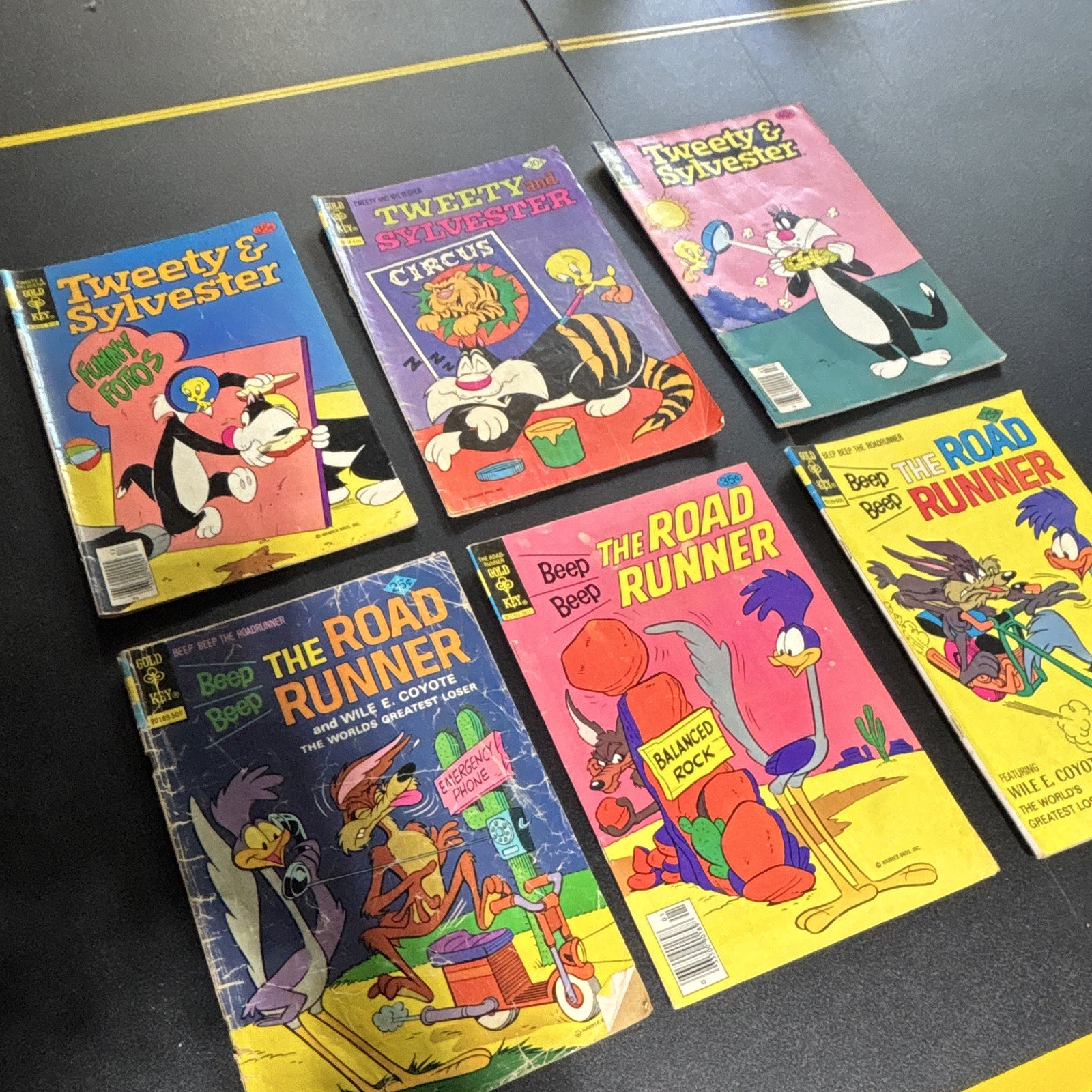 Gold Key Tweety & Sylvester Road Runner Wile E. Coyote Comic Book Lot Vintage