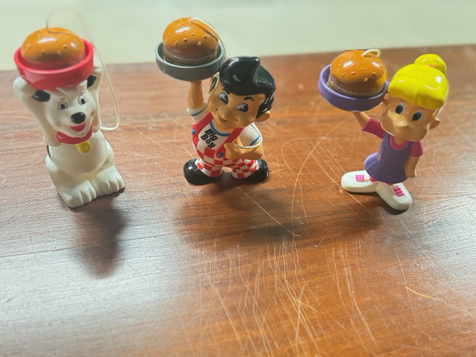 Vintage Big Boy  Kids Meal Toys - Burger Catchers - series of 3 