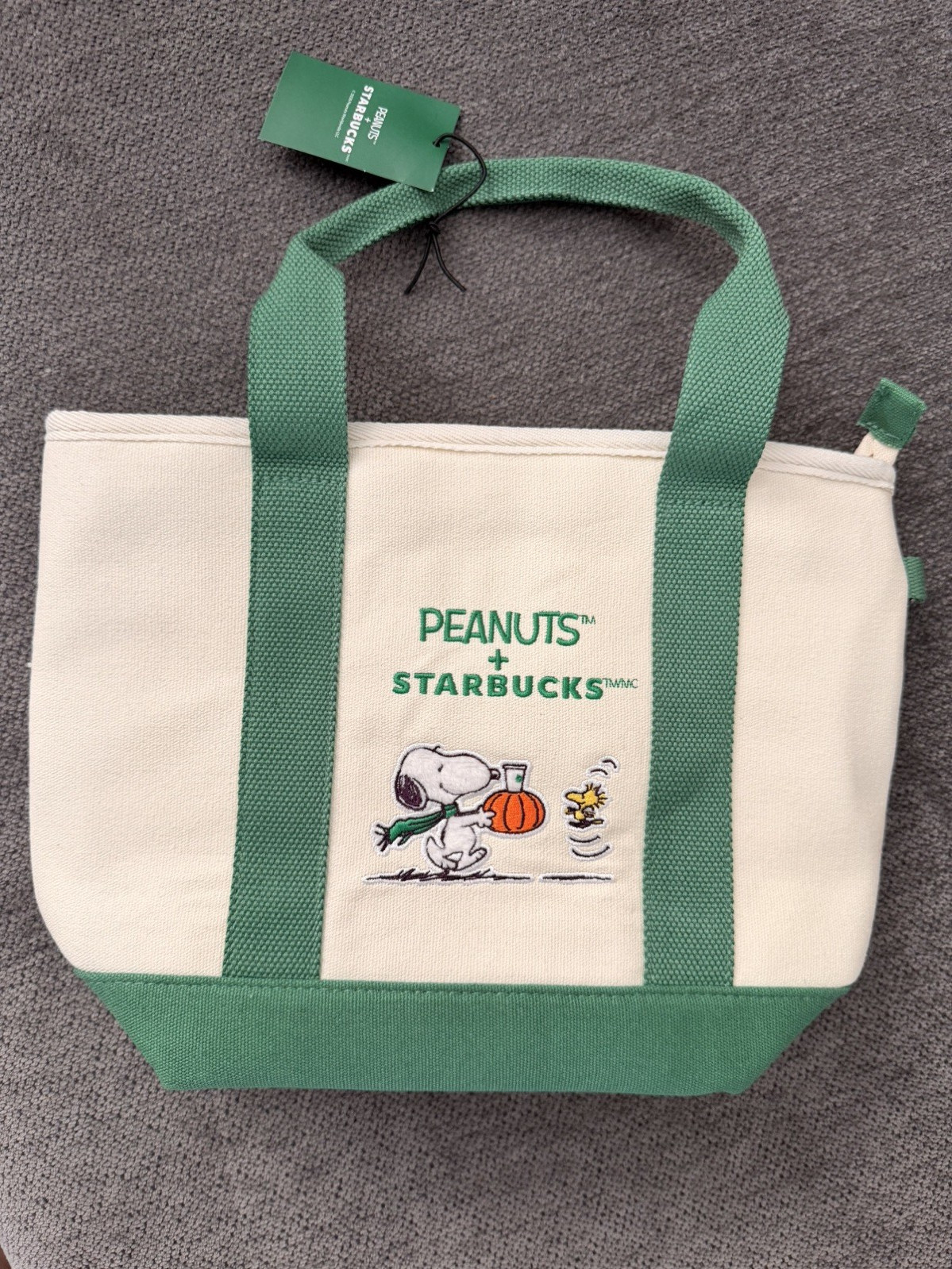 IN HAND FAST SHIP Starbucks x Peanuts Snoopy Tote Bag Fall 2026 Limited Edition