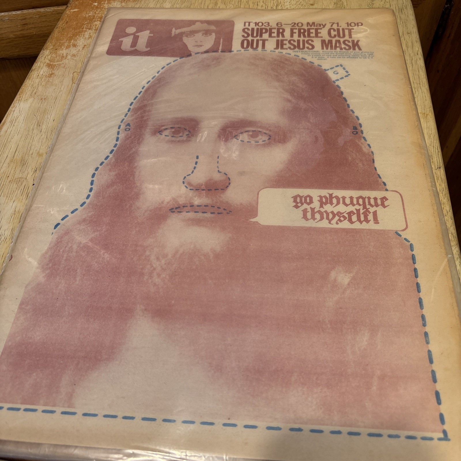It tabloid Number 103 The Sixth To 20 May 1971 Unfolded