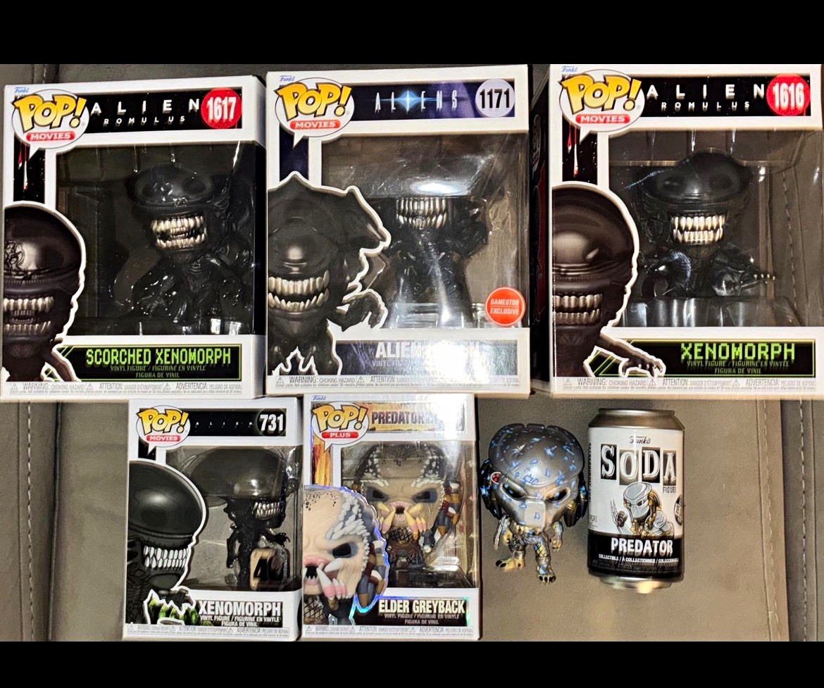Alien V Predator Funko Pop Bundle