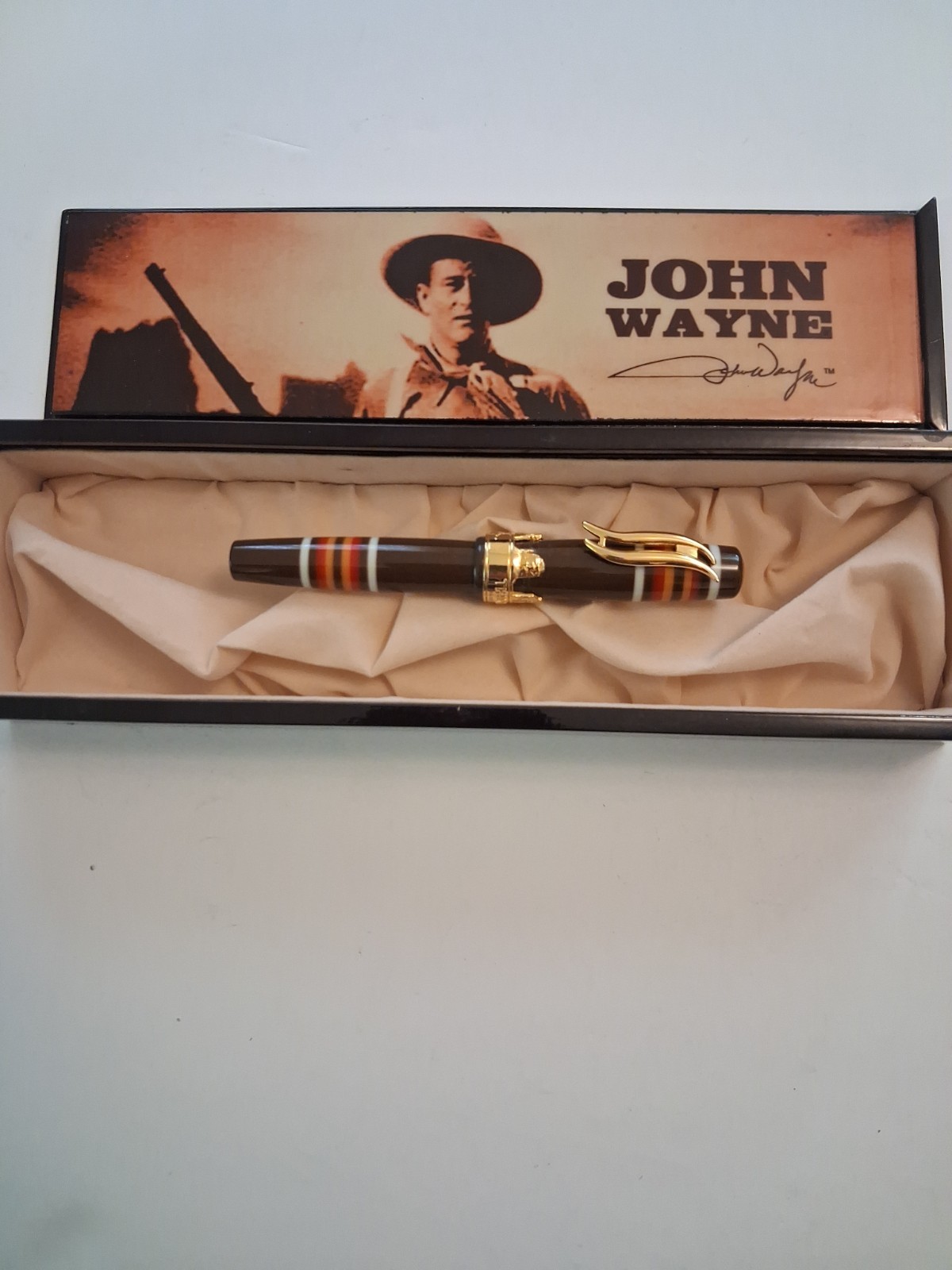 Think John Wayne Limited Edition Pen Set with Lacquered Presentation Box