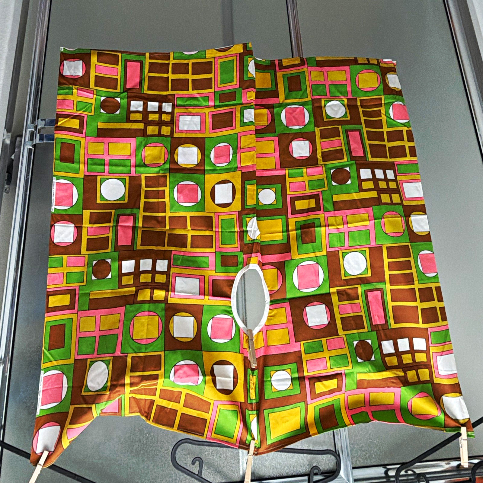 Vtg 60s 70s SCHWARTZ LIEBMAN TEXTILES Salon Hair Cutting Cape MCM Geometric Pop