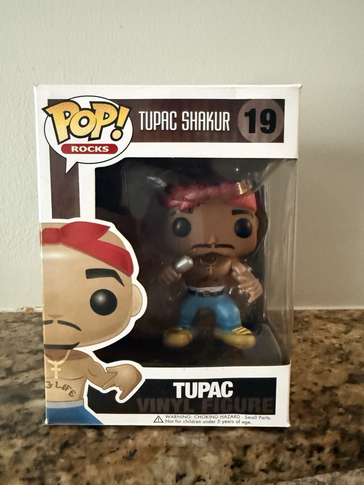 AUTHENTIC ORIGINAL 2012 Tupac Shakur 19 vaulted Funko Pop w/ Eyebrows, Protector