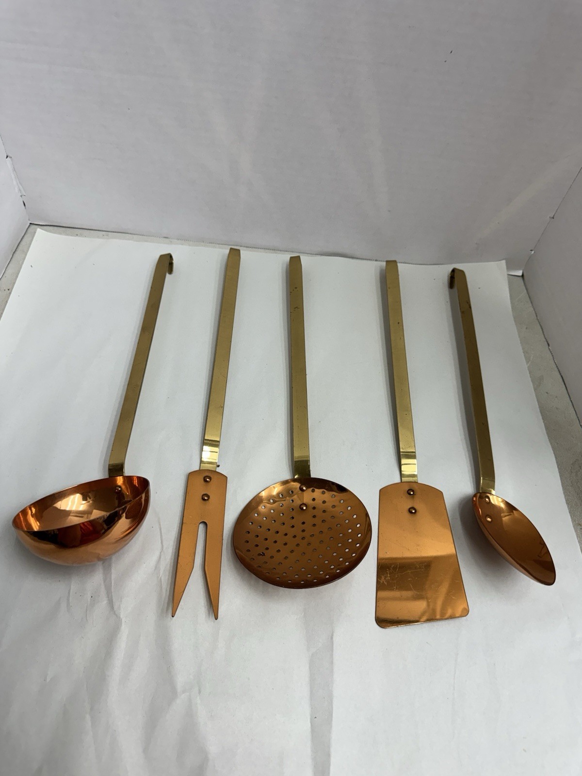 Vintage 5 Pc French Copper Kitchen Utensil Wall Hanging Set MCM Farmhouse Decor
