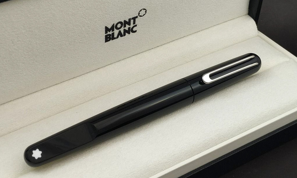 NIB Montblanc M Marc Newson Rollerball Pen Glossy Black MB117149 Full Set