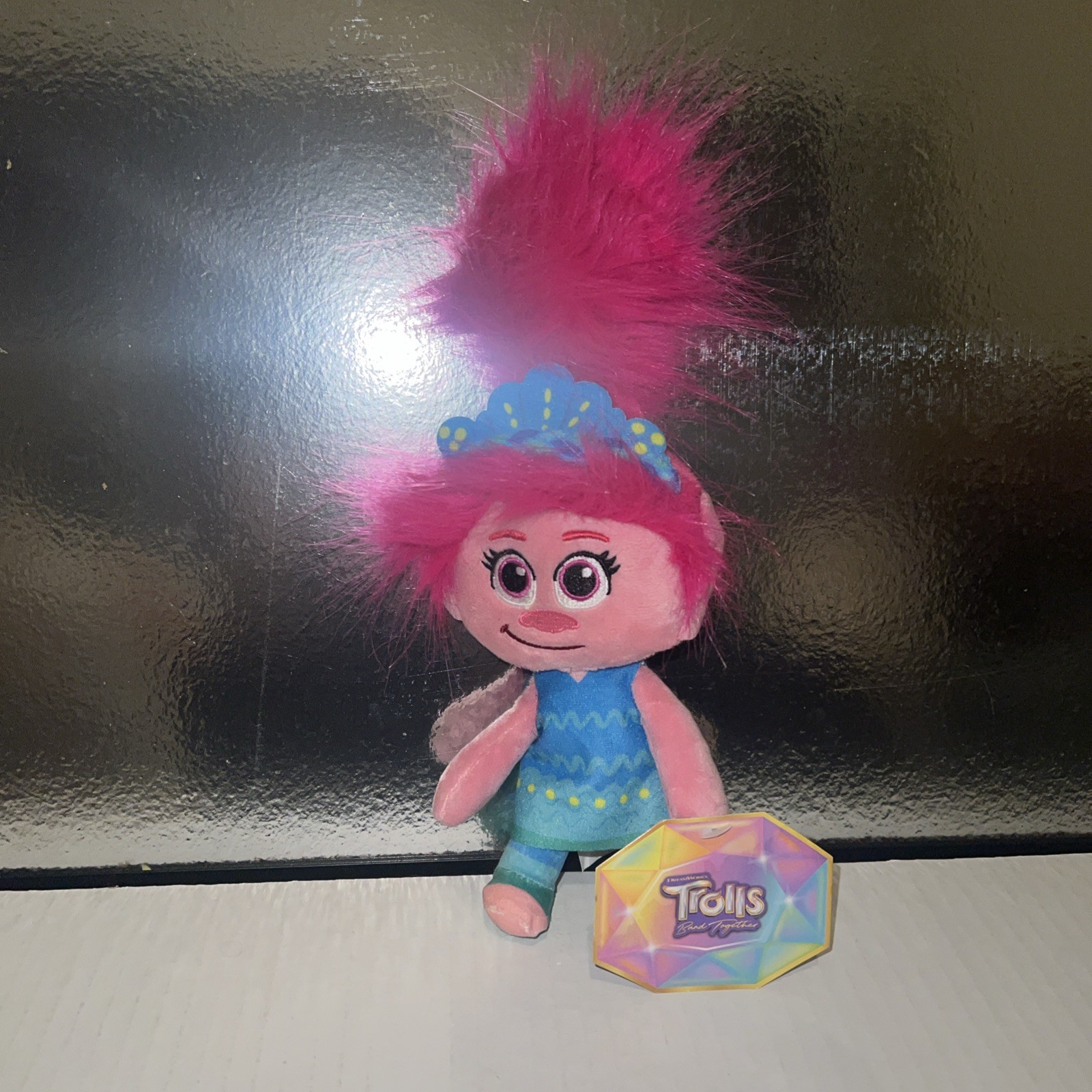 Hasbro Dreamworks TROLLS - POPPY plush w/tags
