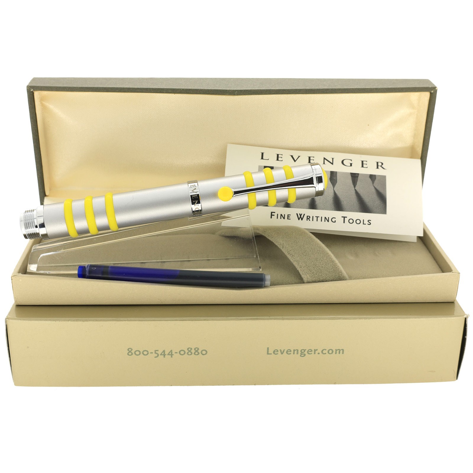 NEW IN BOX 2013 LEVENGER LS3 YELLOW MEDIUM NIB FOUNTAIN PEN NEVER INKED