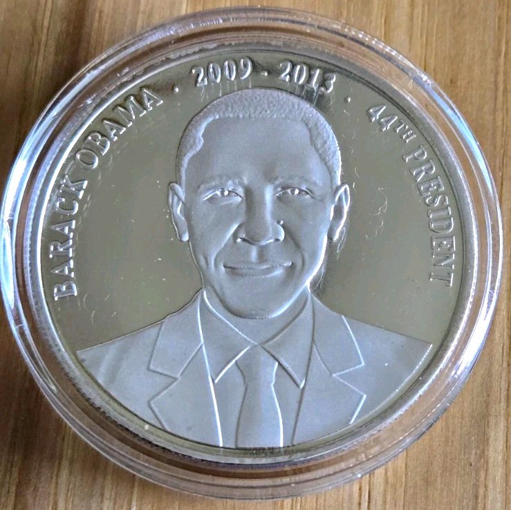 Barack Obama 44th President 2009-2017 The President of USA Commemorative Round