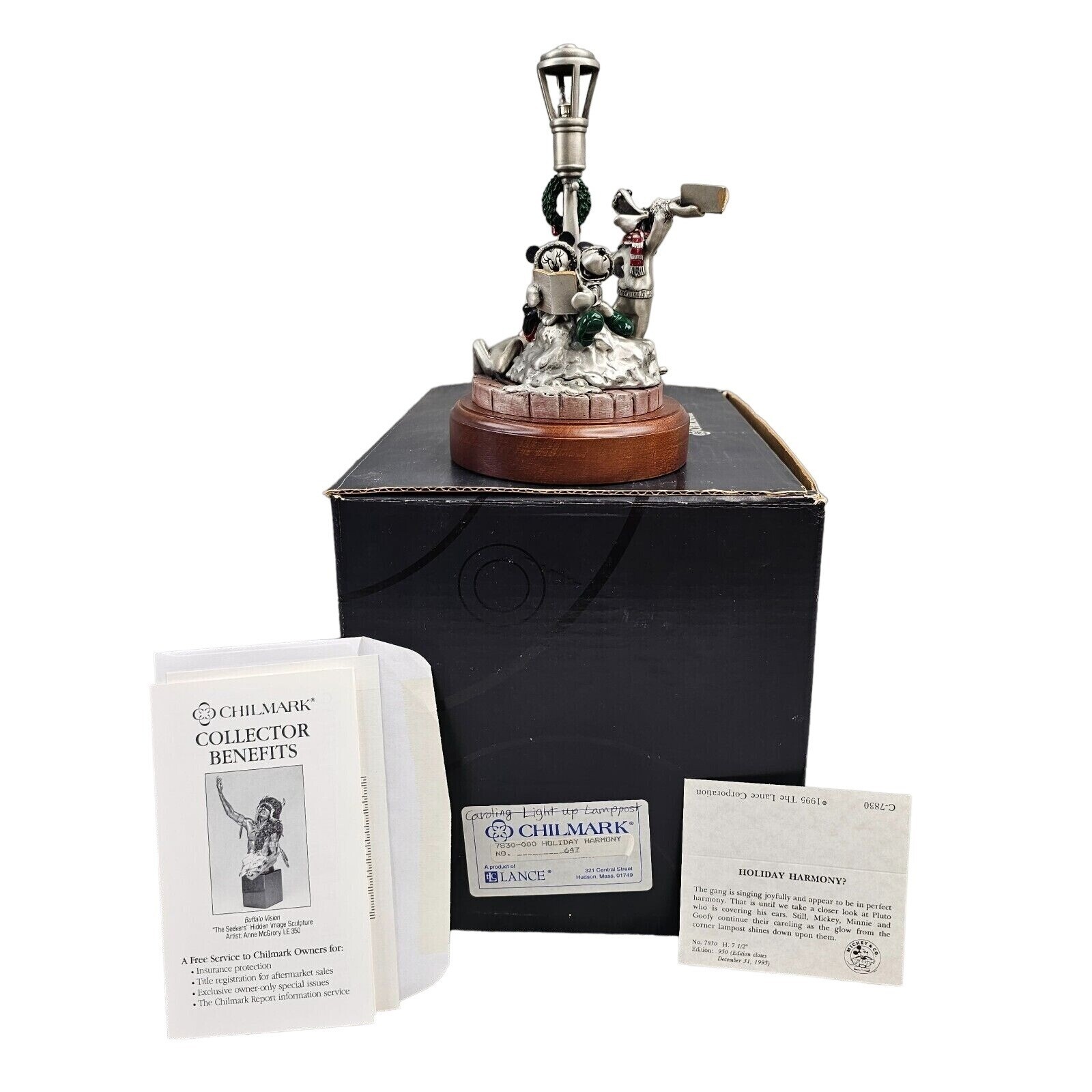 Mickey & Co.  Chilmark 1995 Holiday Harmony Mickey Mouse Fine Pewter Figurine