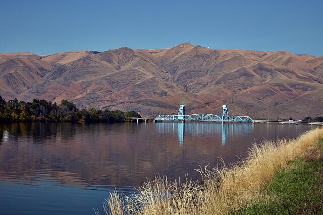 Photo:1939 Blue Bridge Vertical Lift Bridge Mountain River Scenic Photo