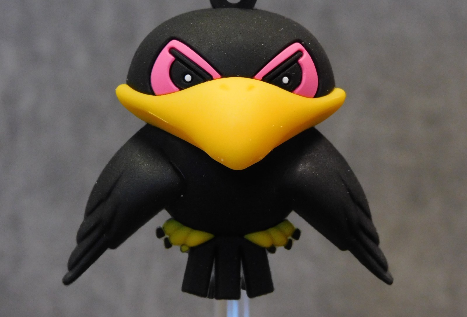 Disney Villains NEW * Diablo Crow Clip * Blind Bag Series 4 Key Chain Monogram