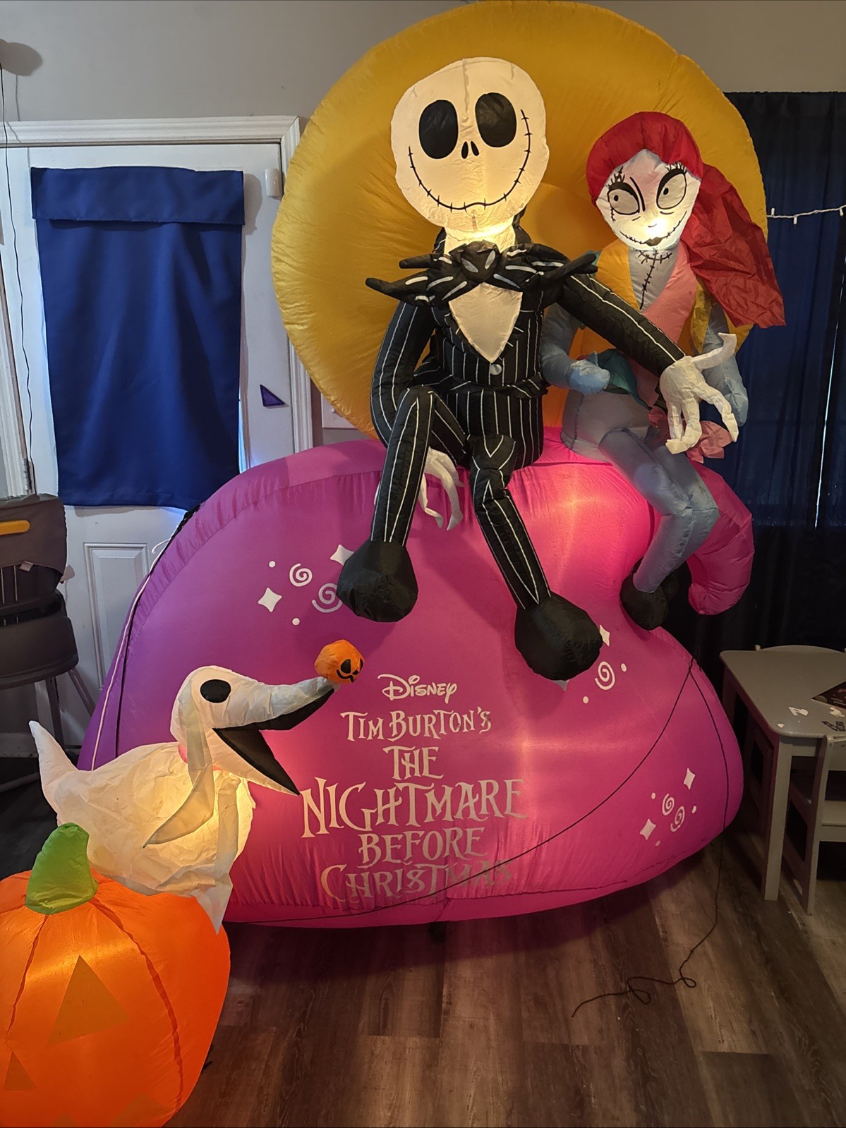 Gemmy 7ft Jack & Sally Skellington Spiral Hill Airblown Inflatable 3639375