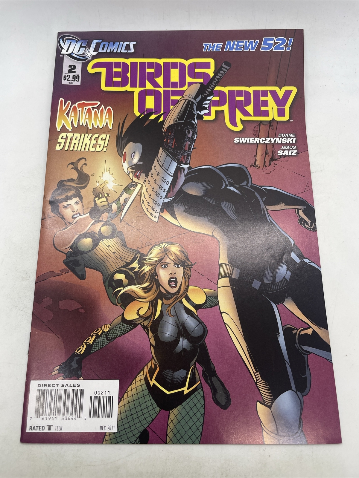 DC Comic Birds of Prey Katana Strikes Issue 2 December 2011