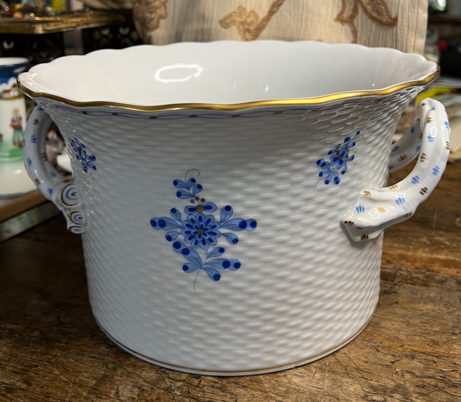 HEREND Hungary Chinese Bouquet - BLUE CACHEPOT - Planter 10.25