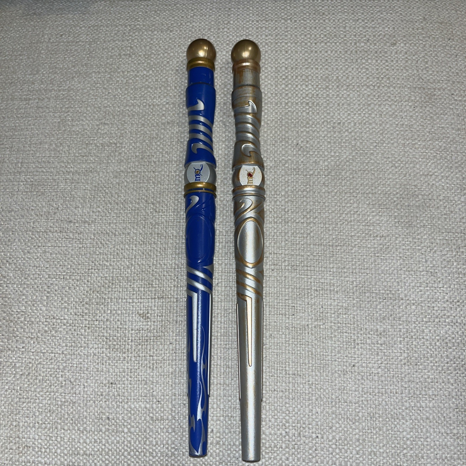 2 Magiquest Wands Gold Ball Toppers With New Batteries