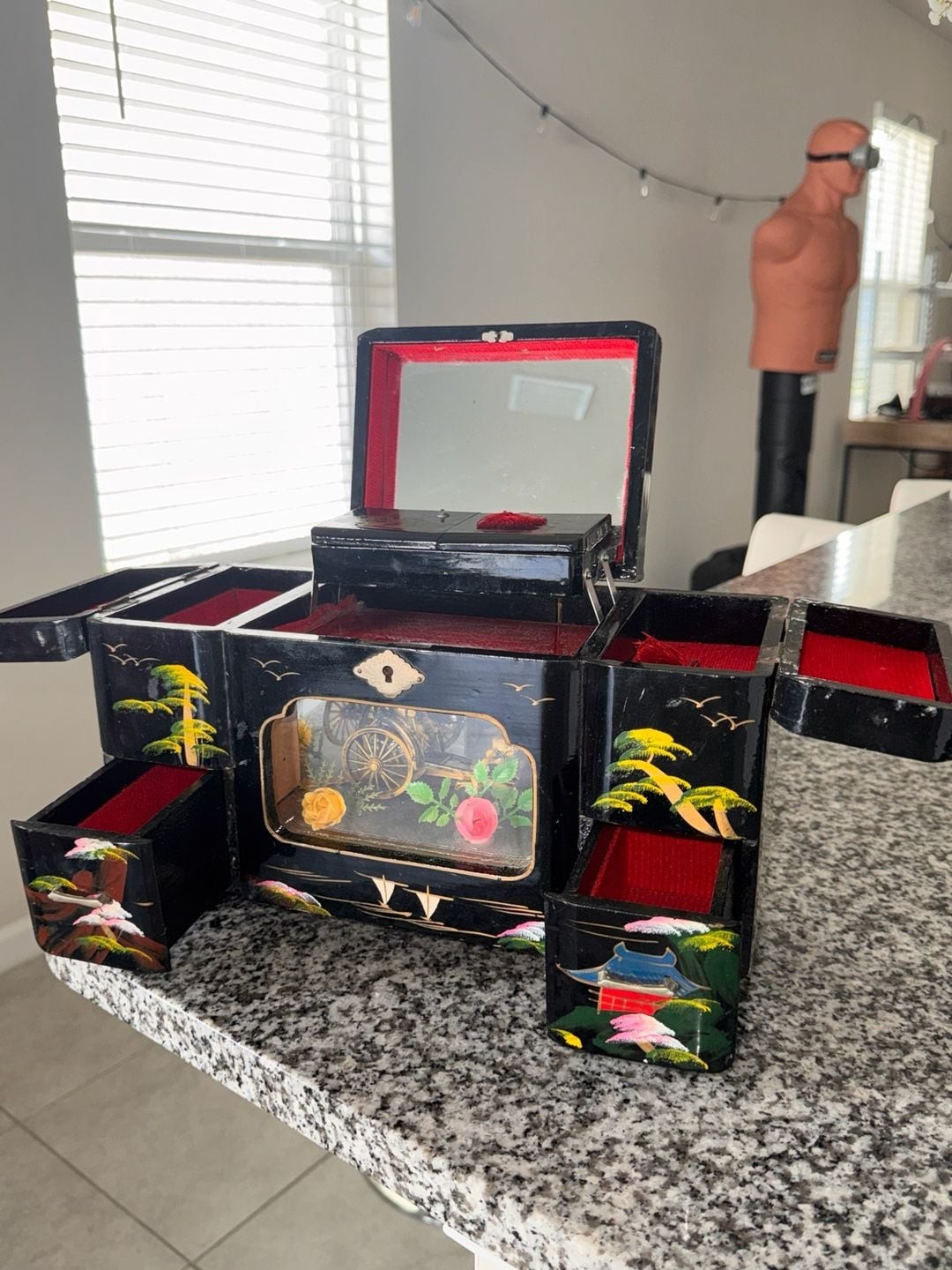 Vintage Japanese Black Lacquer Musical Jewelry Box with Rickshaw Diorama and Key