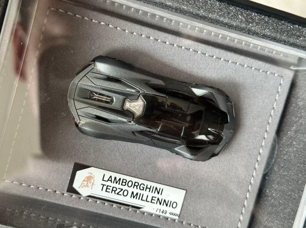 Pantheom 1:64 Lamborghini Terzo Millennio Satin Metal Grey