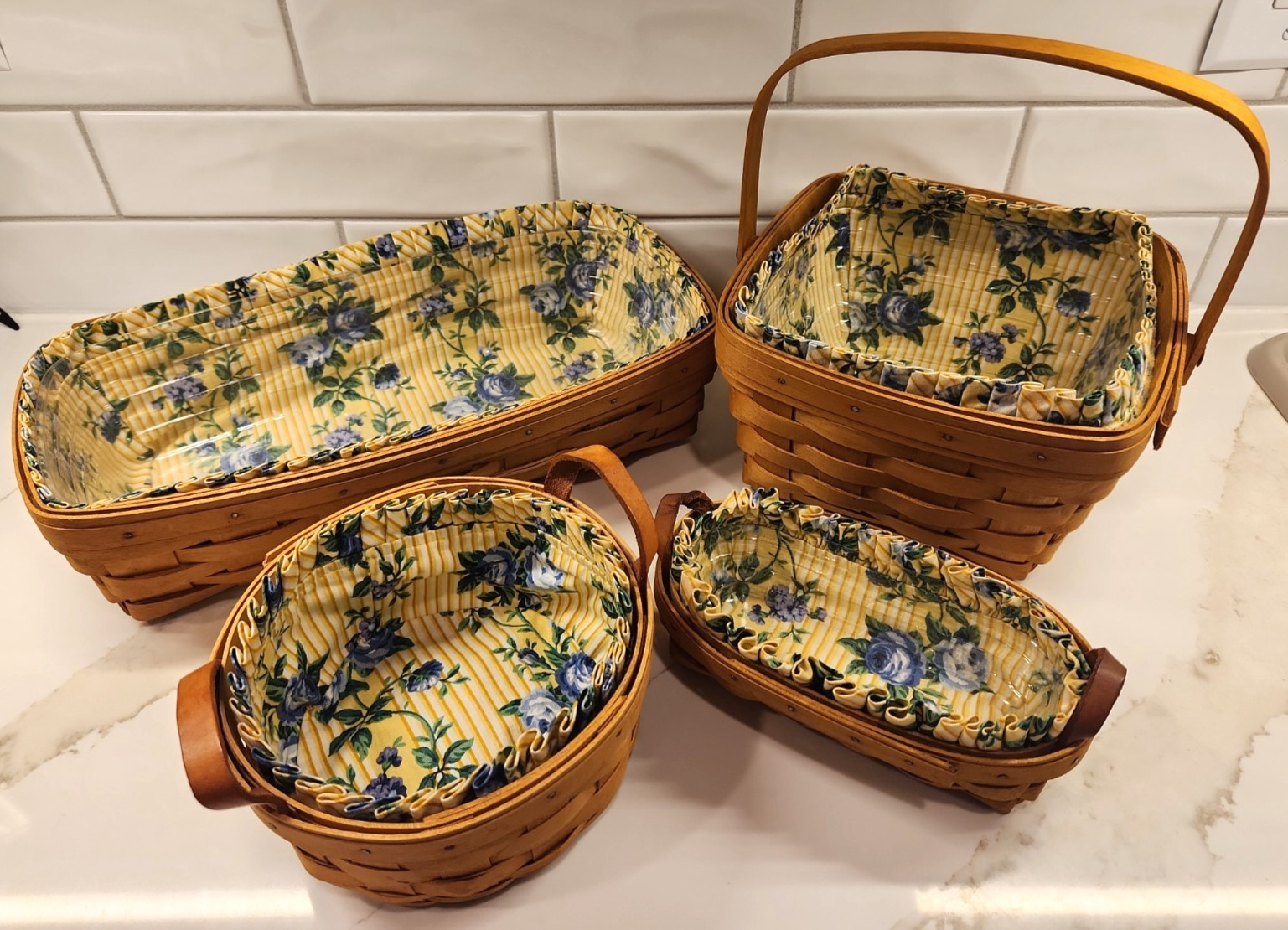 Longaberger Baskets Lot of 4- all w/liners, 3 w/plastic protectors READ