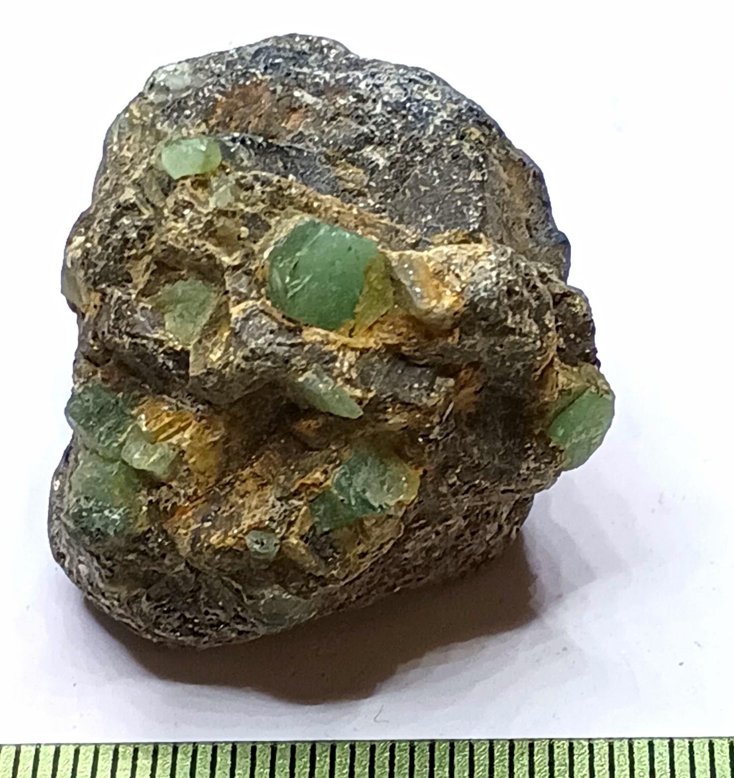 200 ct Colombian Emerald Rough Crystal Mineral Display Specimen