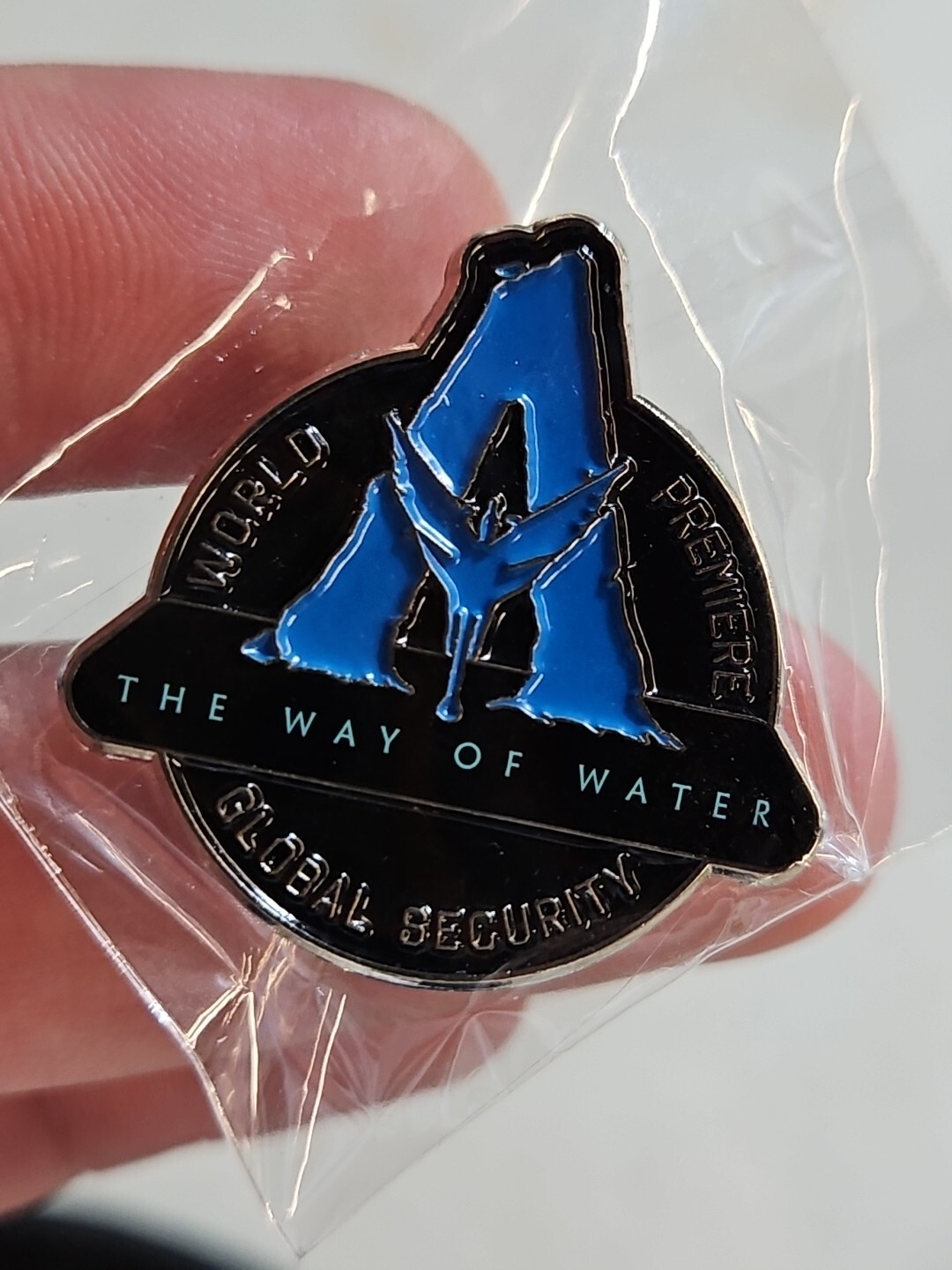 Disney Avatar the way of water - World Premiere Global Security Pin
