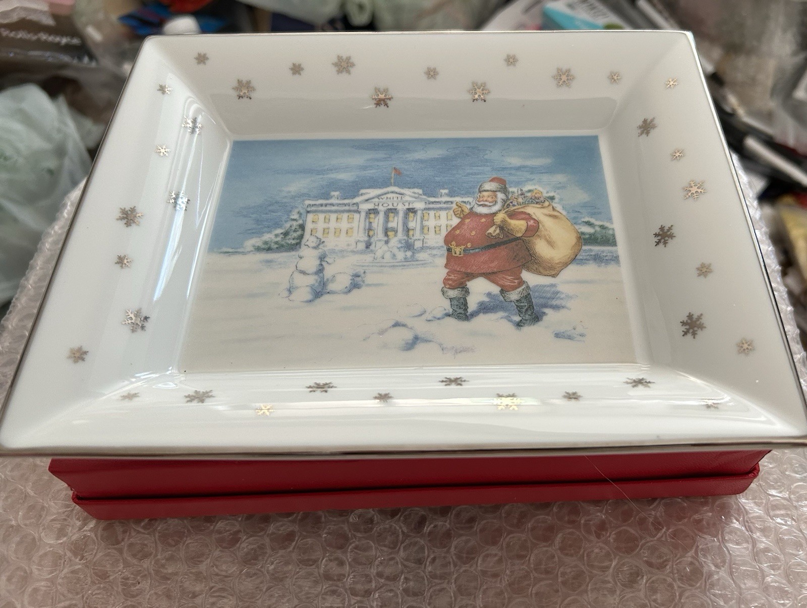 SANTA VISITS WHITE HOUSE PORCELAIN TRAY RED BOX OBAMA ROOSEVELT CHILDREN  RARE