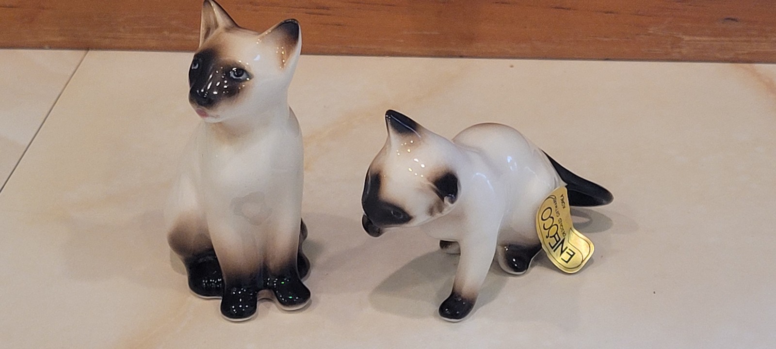 Vintage Enesco Siamese Cat Figurines Set of 2 Porcelain kittens 3 inch height