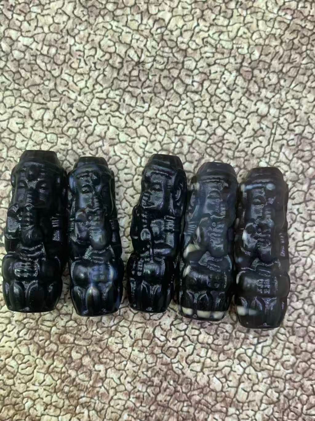 5 Pcs Rare Wonderful Tibetan Natural Agate Dzi Hand Carved *Elephant God* Beads