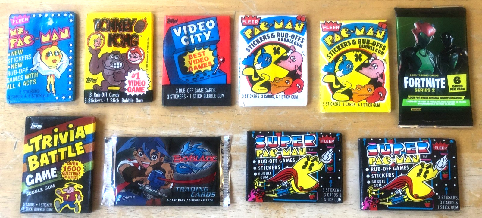 Topps Fleer Video Game Sealed Pack Lot Of 10 Vintage Wax Packs Pac-Man etc.