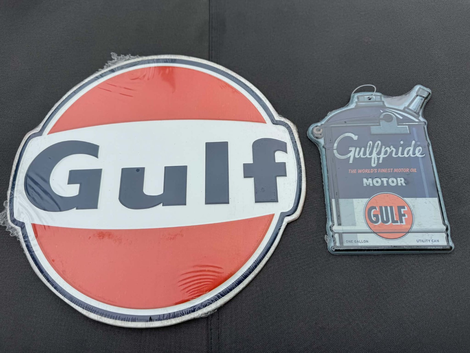 Gulf Gasoline and Gulfpride Motor Metal Sign Round Sign Is 12 by 12 Inches