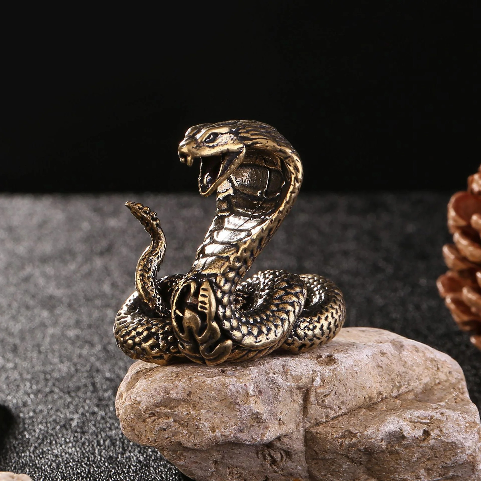 Antique Bronze Pure Copper Mini Snake Figurine Desktop Interior Decor Ornament