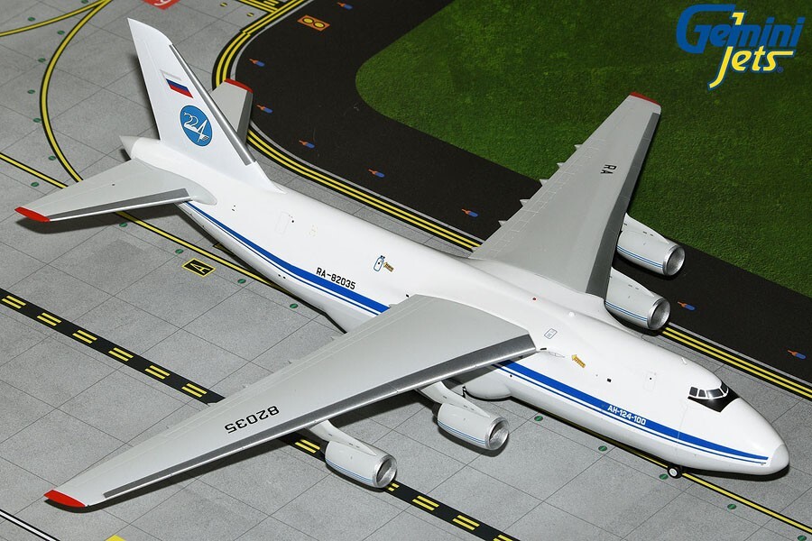 Russian Federation Air Force / Antonov AN-124-100 / RA-82035 / G2TTF1080 / 1:200