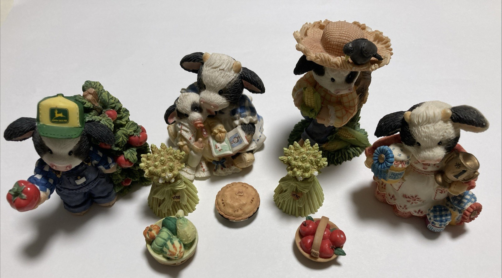 4 Mary's Moo Moos Enesco Cow Figurines 627763 674338 125679 485195 Corn Stalks +