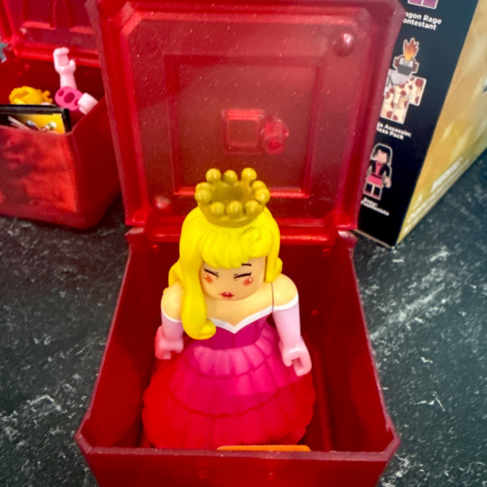 ROBLOX Star Sorority Series 5 Celebrity w/ code 