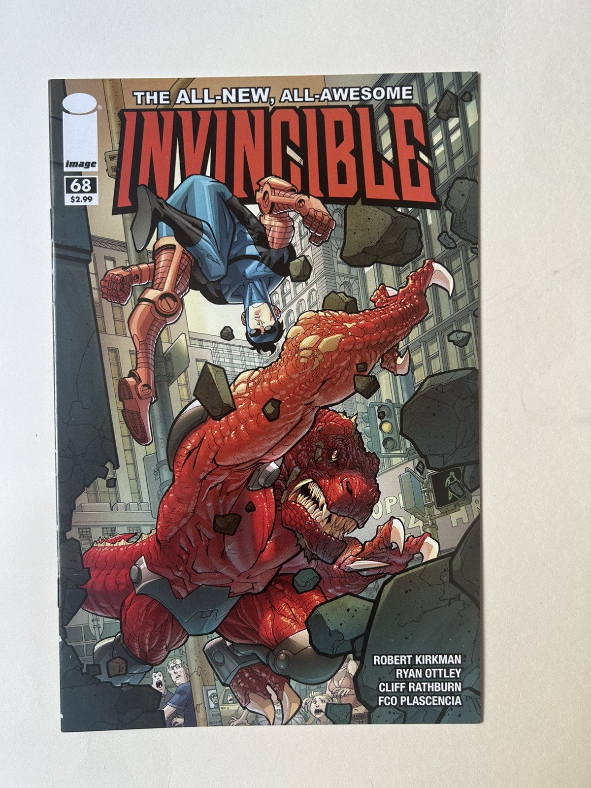 Invincible #68 (Image 2009) Low Print Run, 1st Dinosaurus EXCELLENT CONDITION