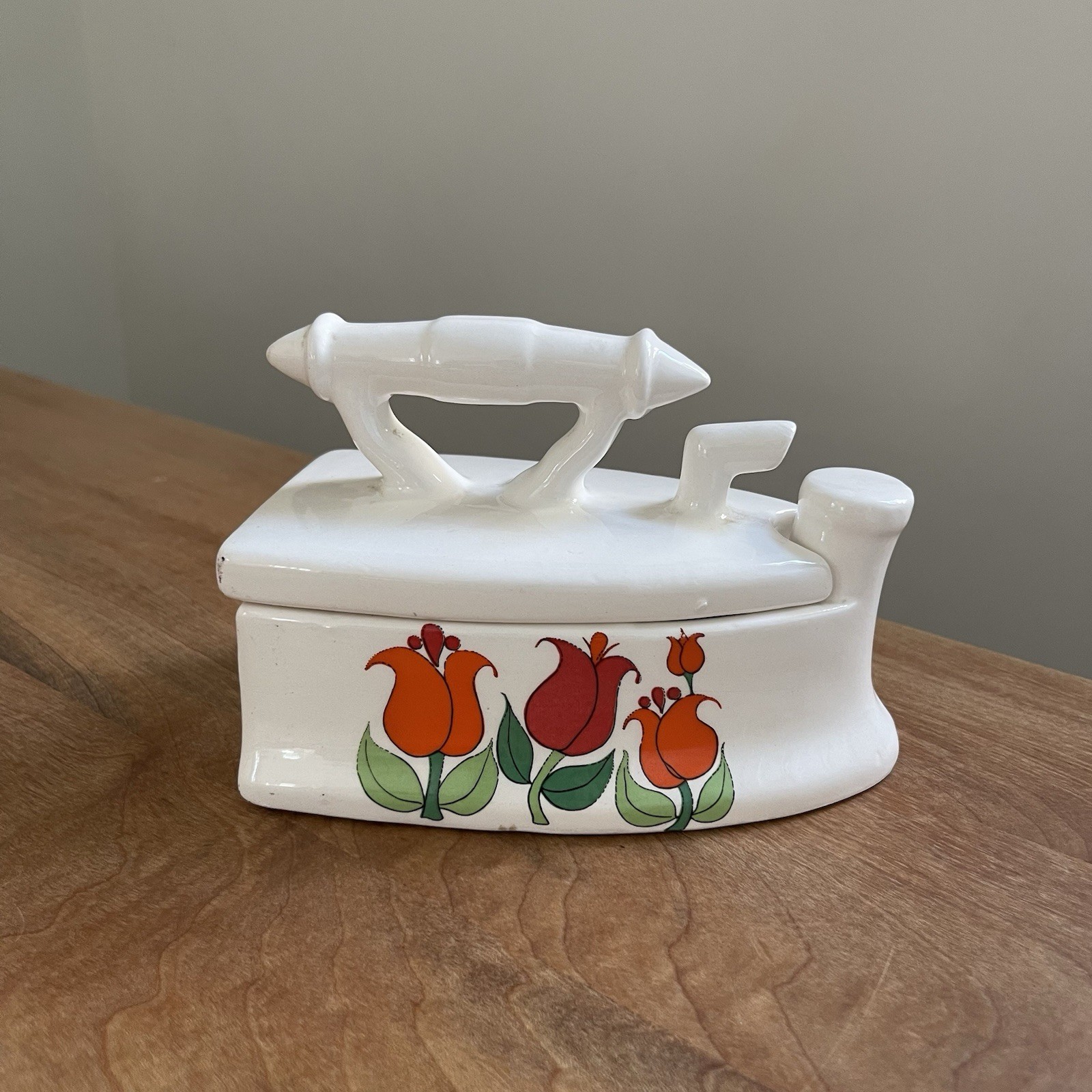 Vintage 1970s Nanco Ceramic Iron Trinket Box Floral Japan White Red Vanity Tulip