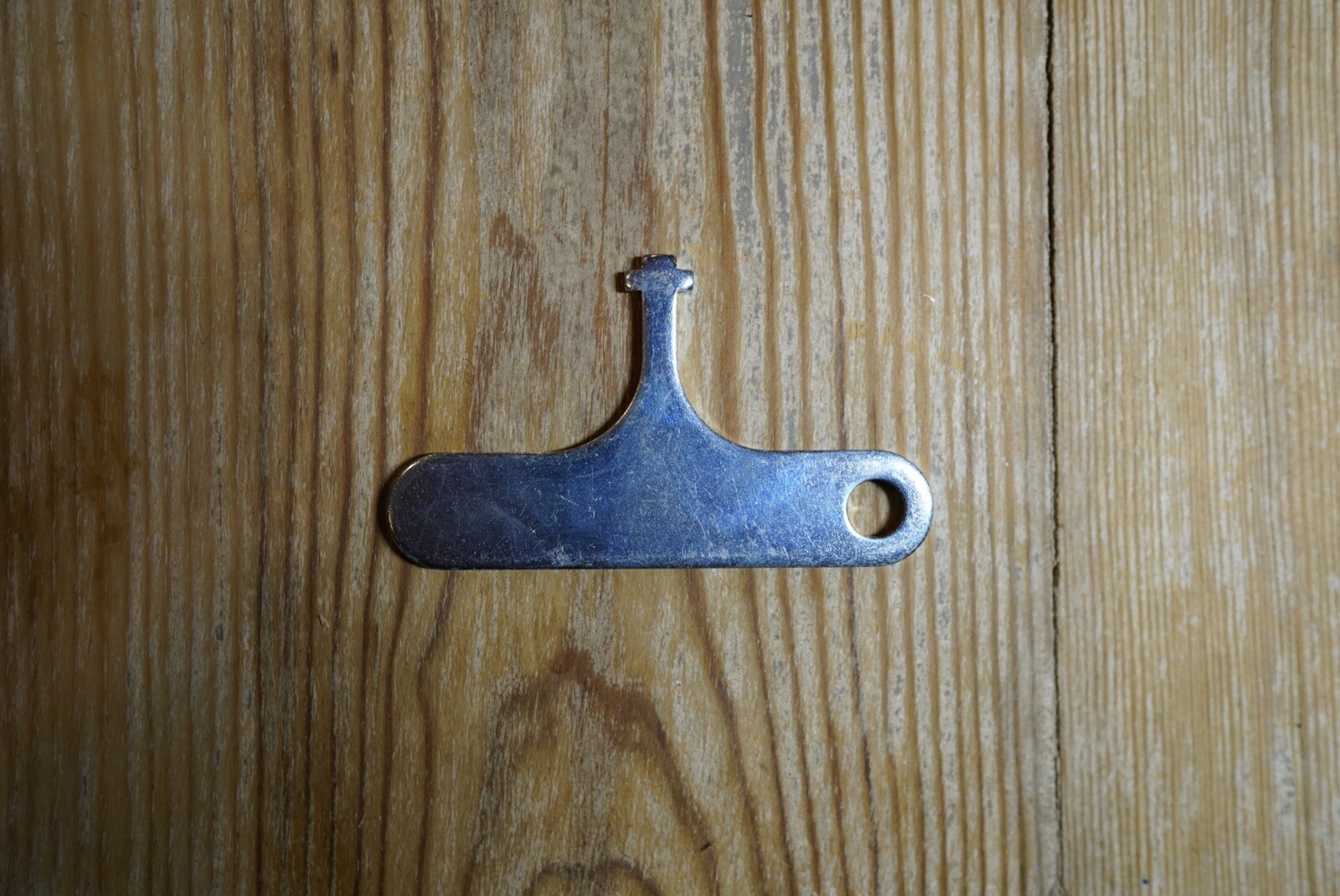 1 - STEEL  PAYPHONE T KEY wrench, for Single Slot Vault/Housing - New Old Stock