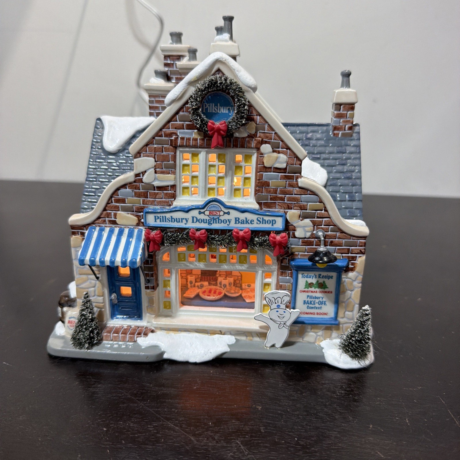 Dept 56 Pillsbury Doughboy Lighted Bake Shop Snow Village No Accessory Xmas
