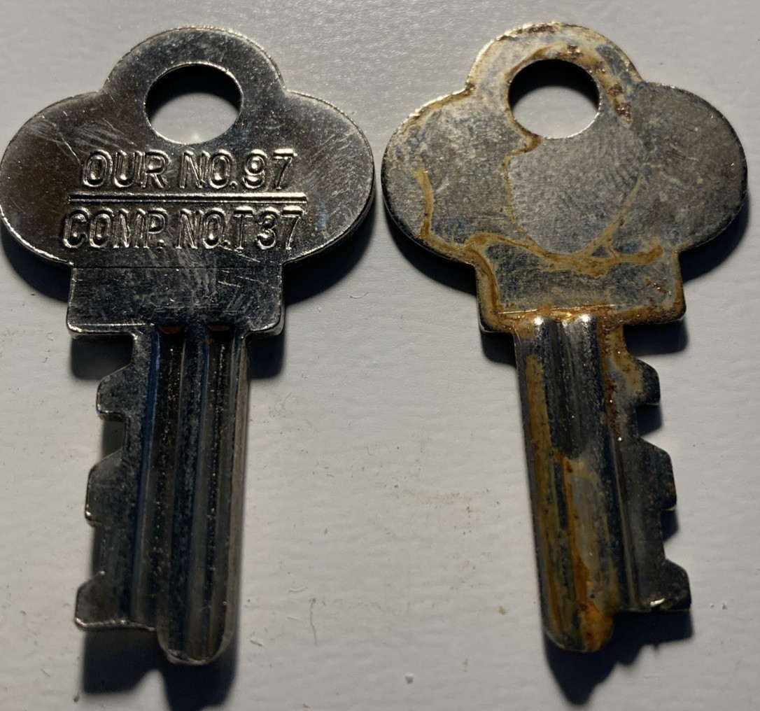 1 Long # 97/T37 Suitcase Trunk Key 