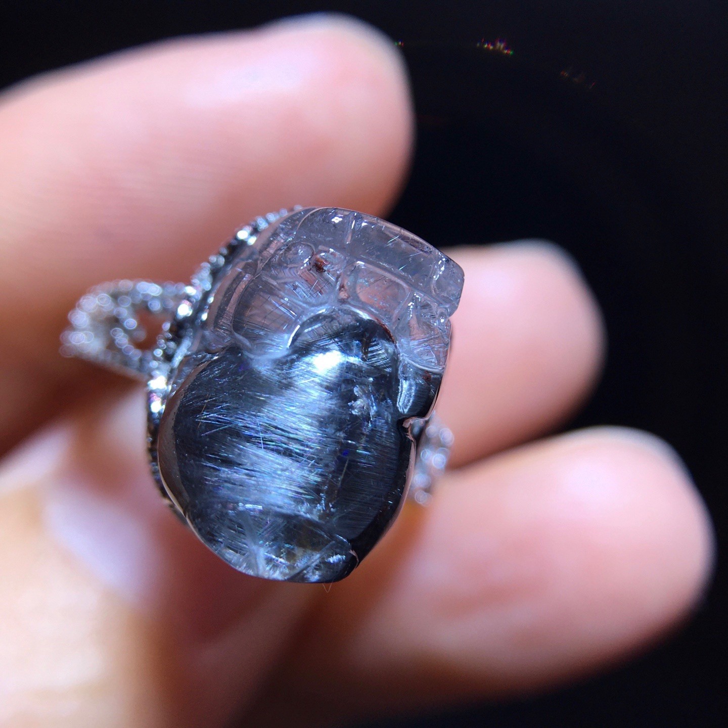 Natural Black Silver Titanium Pixiu Ring