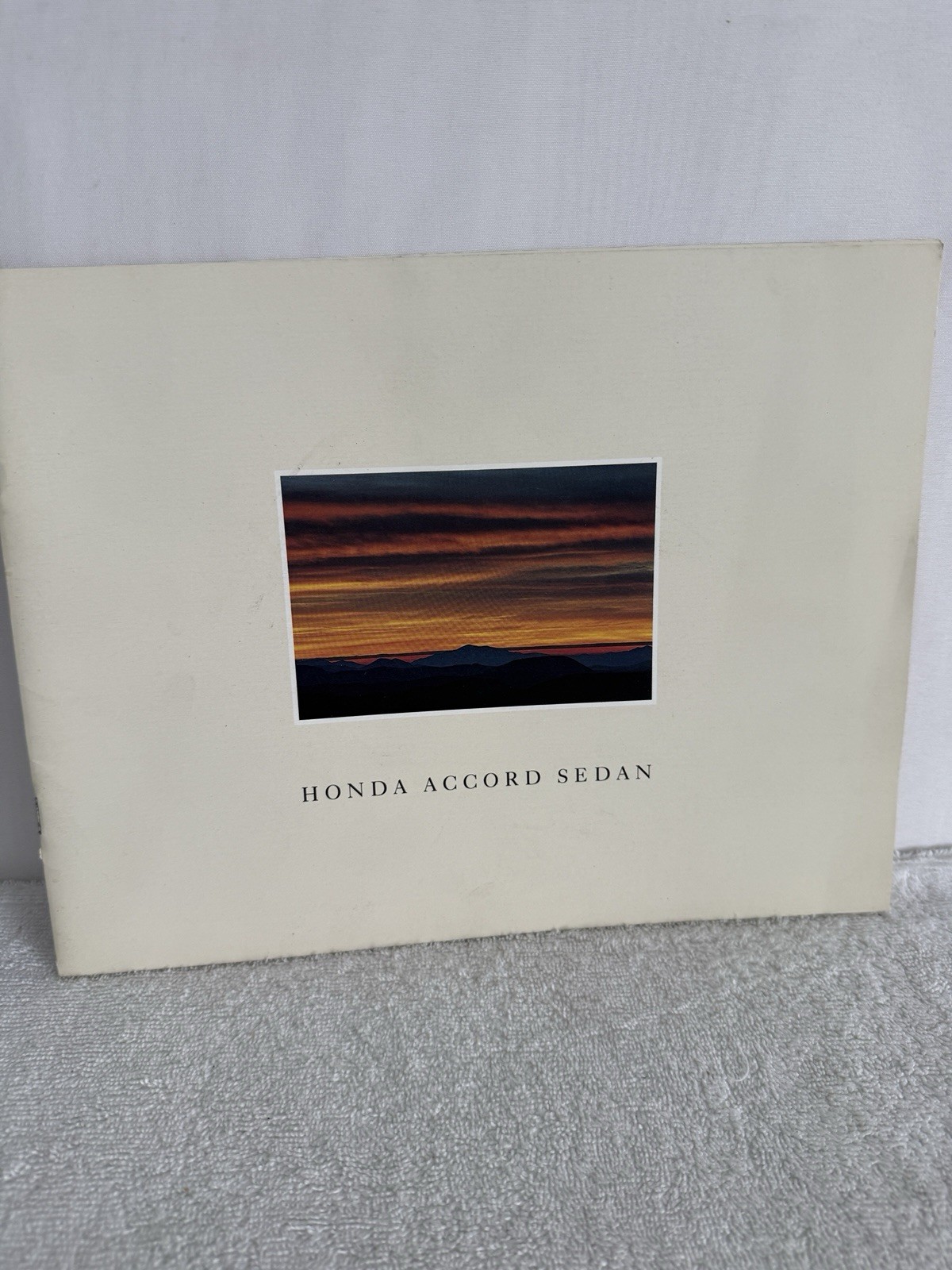 Original 1990 Honda Accord Sedan Sales Brochure Catalog DX EX LX